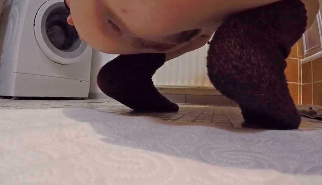 Big and thick turds - 1080p