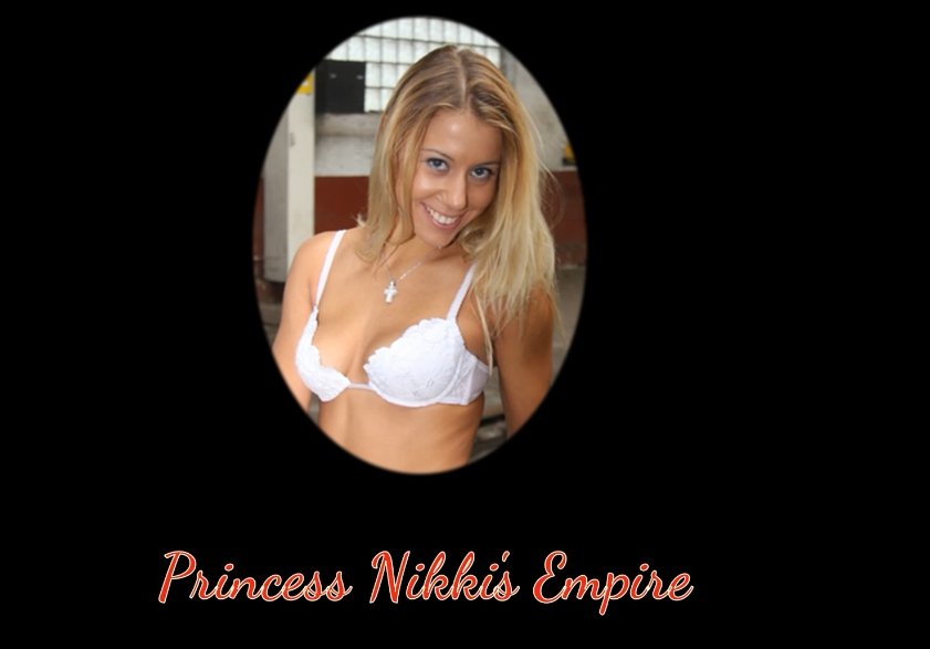 private shit eater (Nikki)