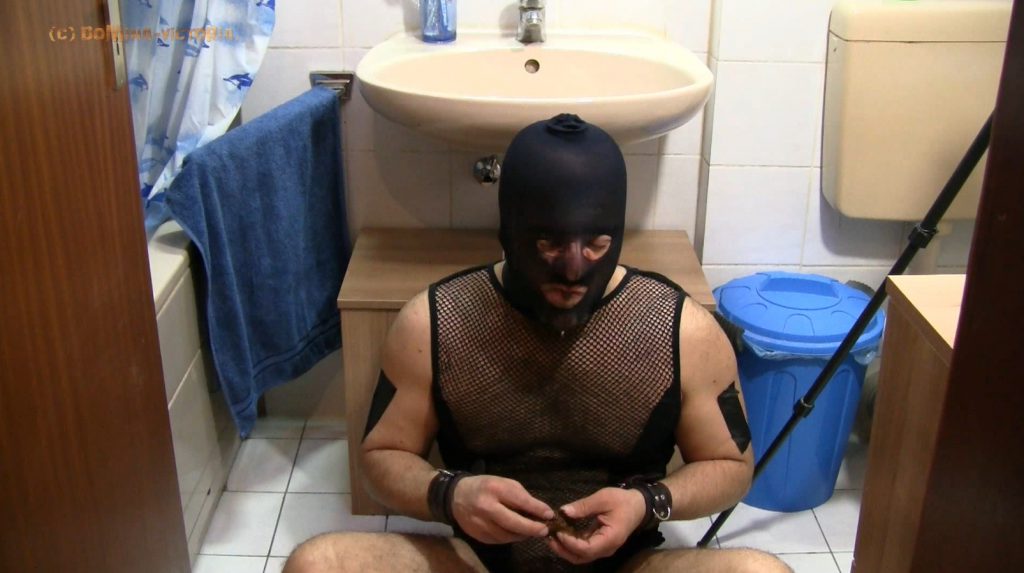 Domina Victoria - Im Stehen Angeschissen [Shit Standing Up]-4