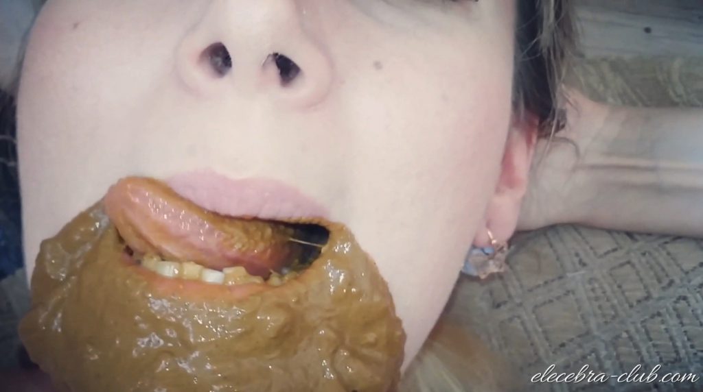 Elecebra – Incredible Mass Diahrrea Swallowing - 4