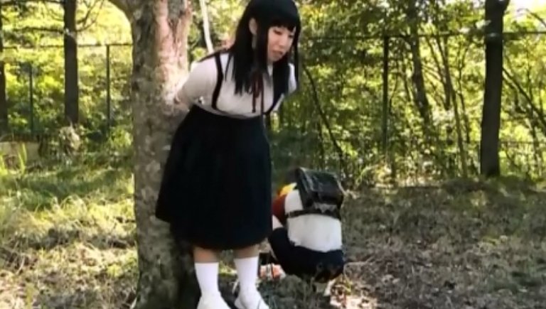 Girls playing outdoors and shit in the pants - JAV SCAT - 1