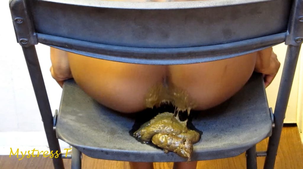 Nasty Poo on Black Chair scat solo 4