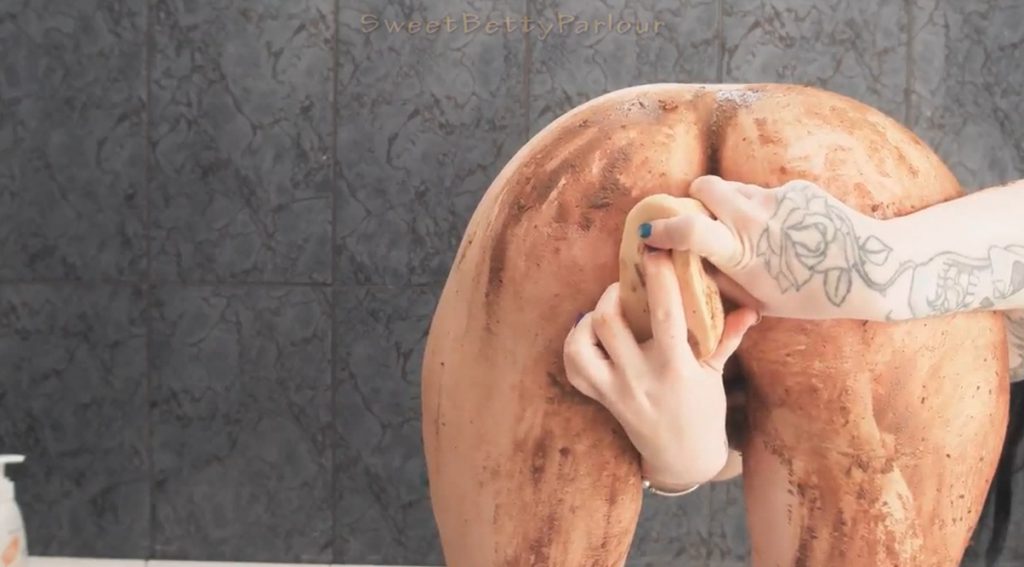 Russian Girls Pooping - Dirty Betty - 7