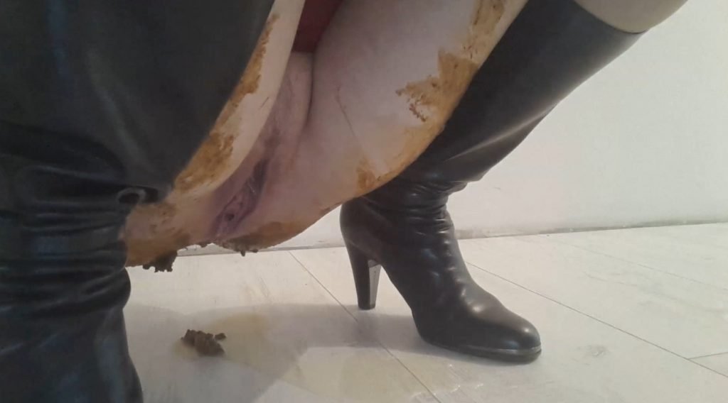 Thefartbabes – BOOTS PANTYHOSE DRESS POOP - 5