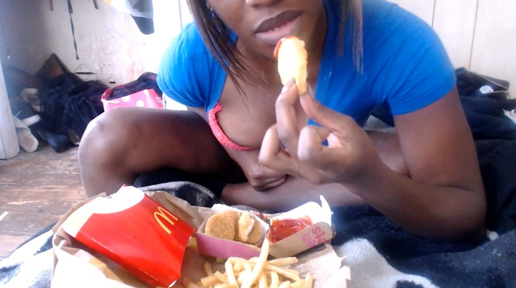 Lustymaylasia - Mcdonalds’ Shit Eating in FULL HD 1080p - 1