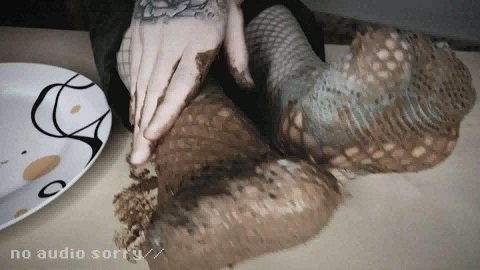 Please! Eat Shit from my Feet (Full-HD 1080p) Picture 2