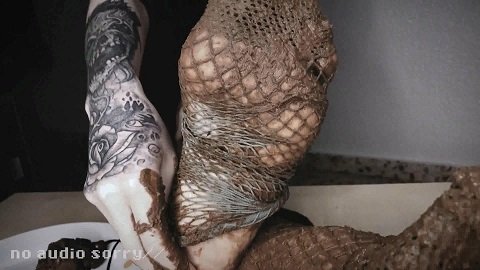 Please! Eat Shit from my Feet (Full-HD 1080p) Picture 3