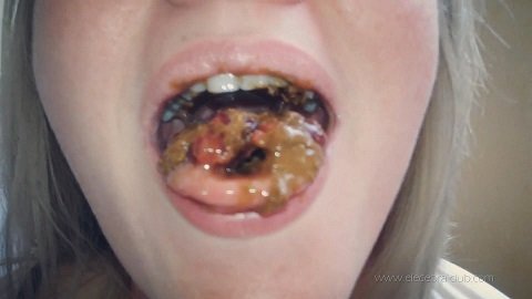 Cherry Bomb (Russian Scat Girl - Full HD) Picture 4