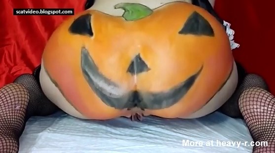 Halloween Shit - That scared the kids away! img 1