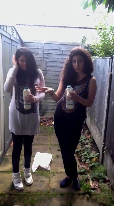 Milk challenge on backyard (SiteRip) Img 1