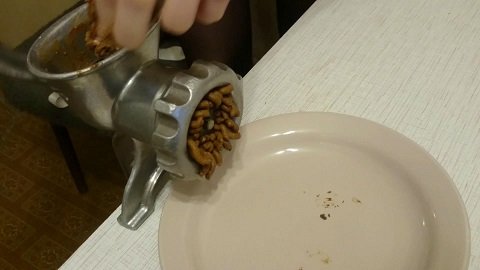 New 2018 Scat Porn By Brown wife - Meat grinder with shit. Image 2