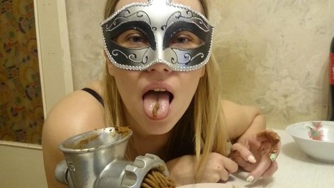 New 2018 Scat Porn By Brown wife - Meat grinder with shit. Image 3