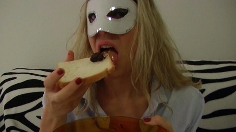 Breakfast of shit and vomit. Part 1 (Full-HD 1080p) Picture 2