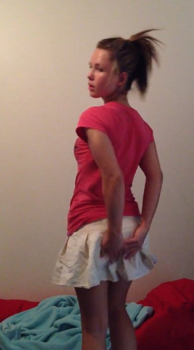 Teen Girl 18 years old in pantypoop video - 1