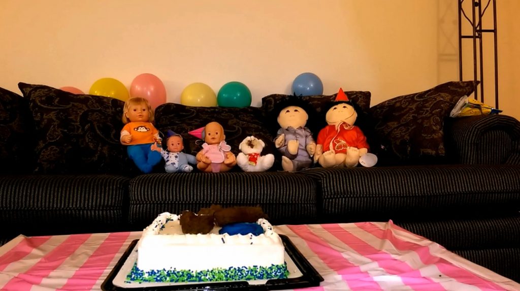 Cosmic Girl Summer - shitting on the birthday cake (FULL-HD) Picture 3