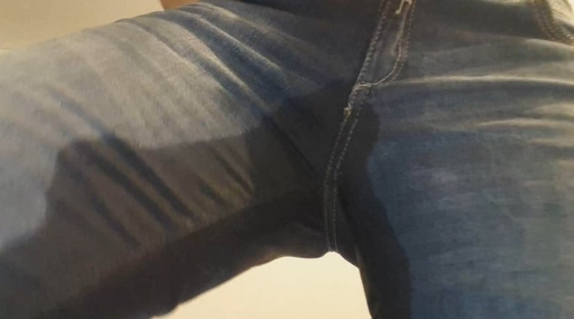 Blonde hard rub jeans poop - Thefartbabes (Full-HD) Image 2