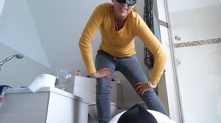 Sauf meine kaviar suppe und leck meine schuhe! (Lady Milena)