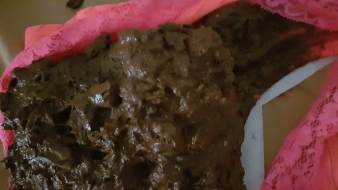 Thefartbabes - Cutie Enormous Poop 22.03.2020 FHD-1080p